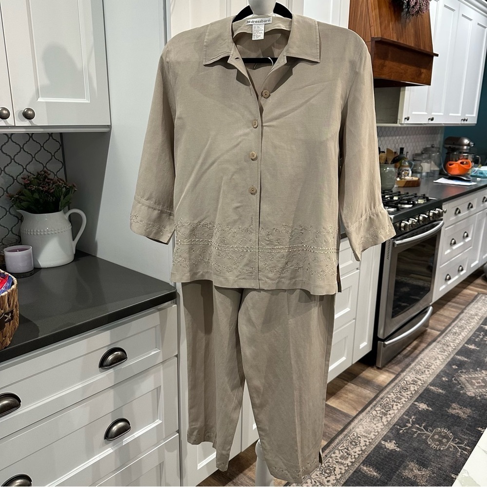 Vintage Dress Barn 80’s Beige Khaki Silk Linen  Embroidered Pants Suit Set M/L